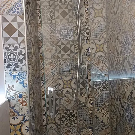 Domus Dante Al Balconcino Apartamento