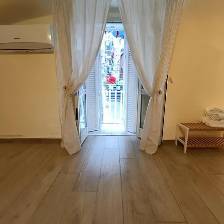 Apartamento Domus Dante Al Balconcino